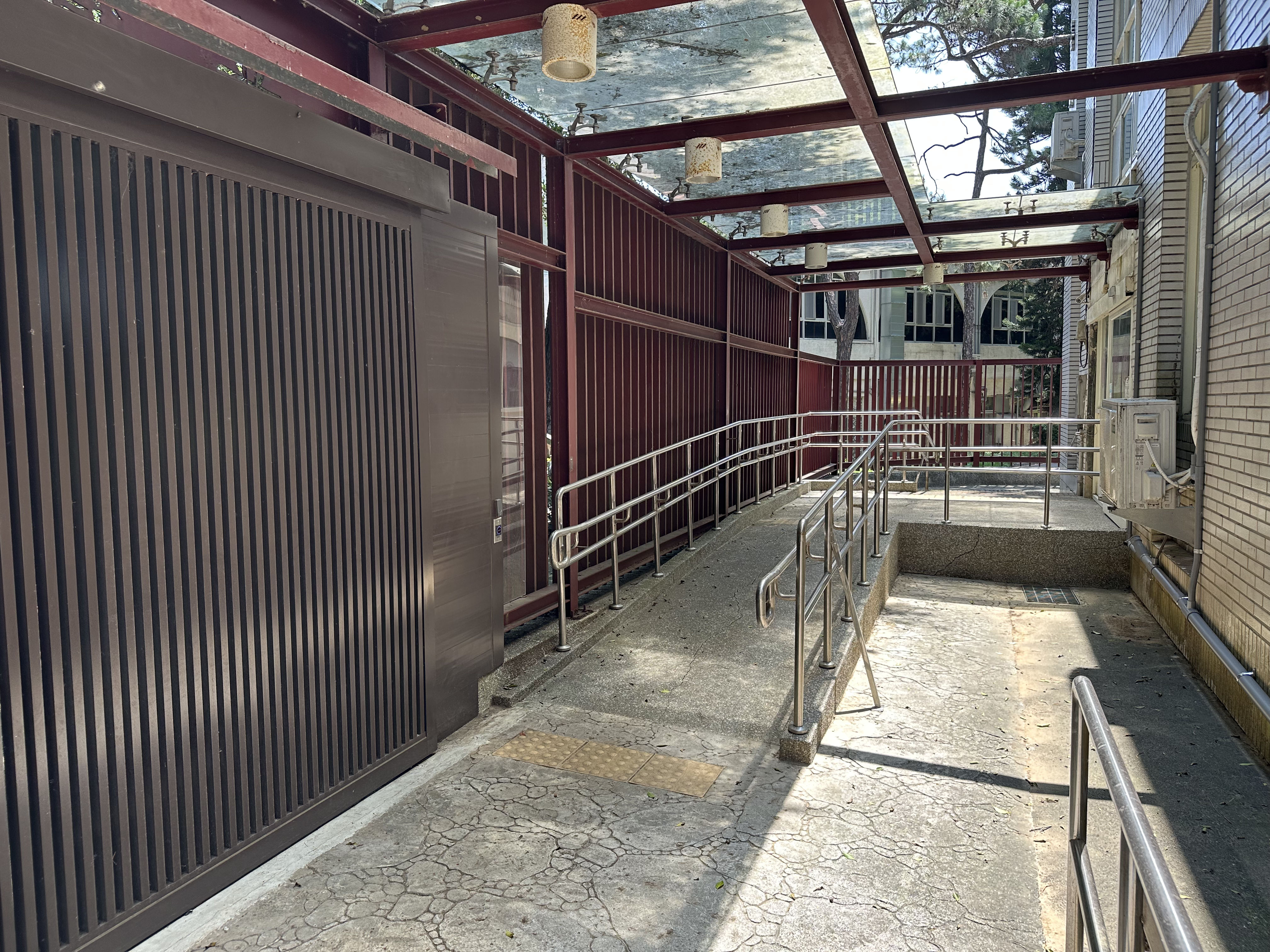 無障礙坡道