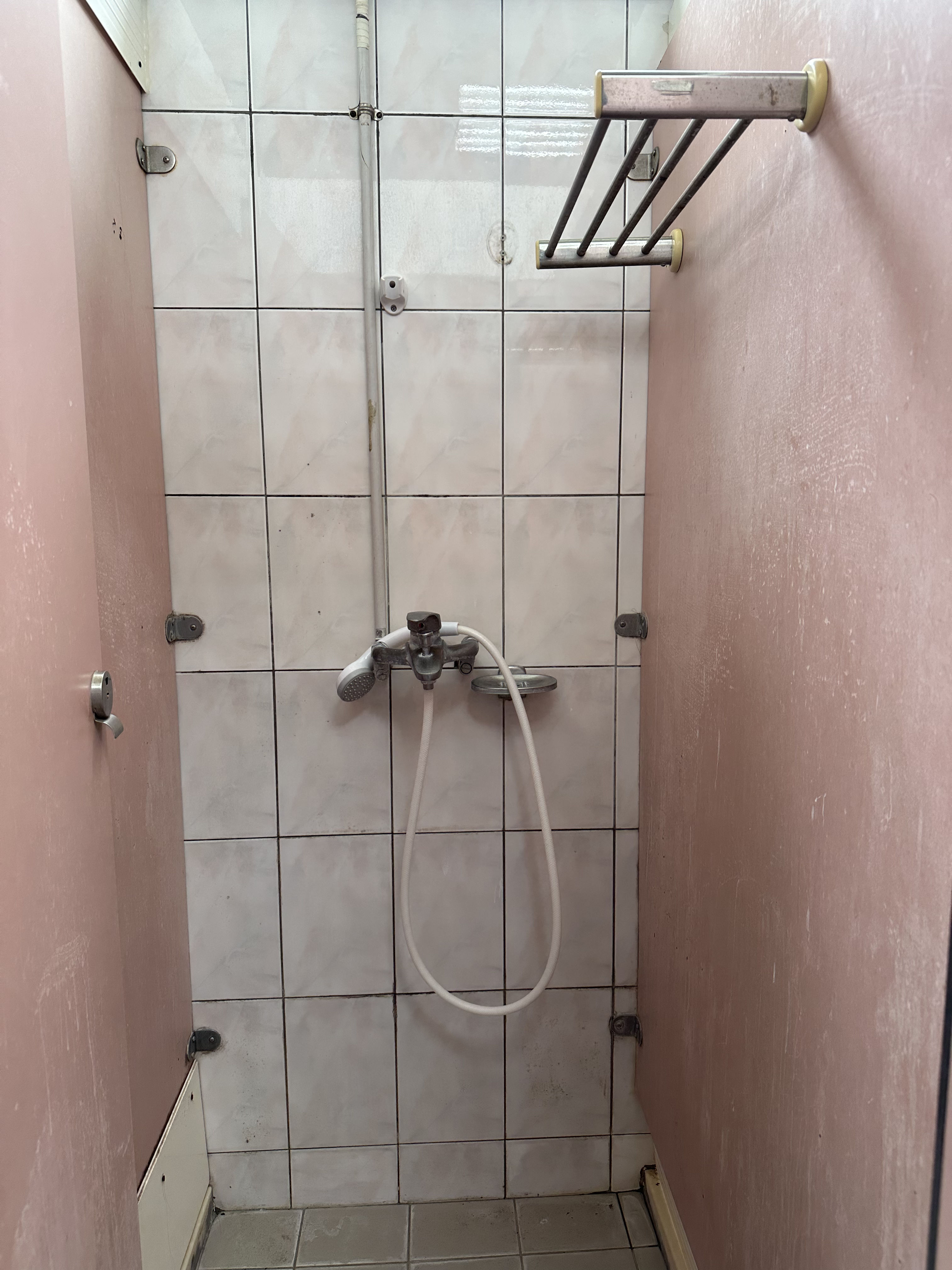 Women's Shower Room