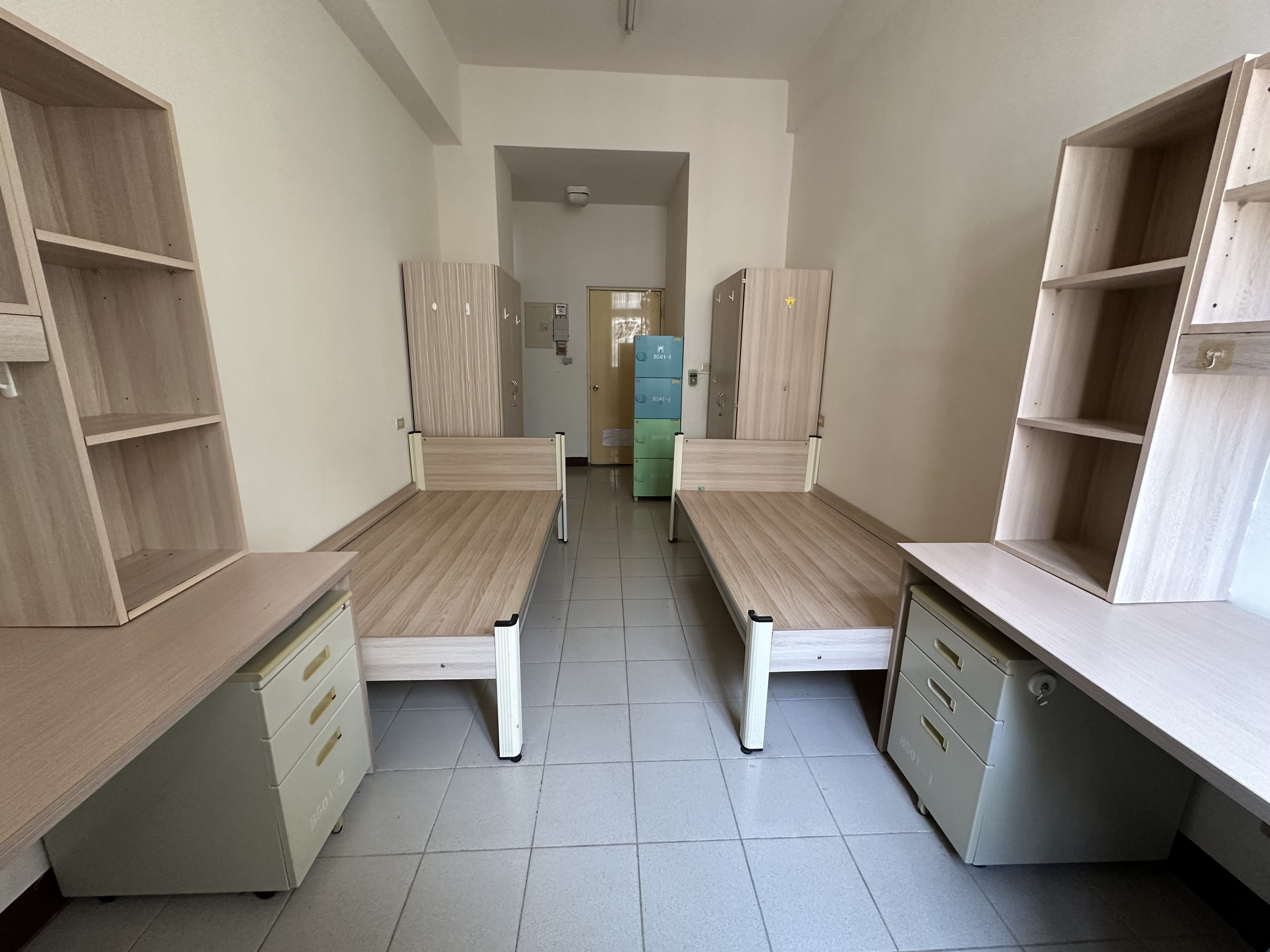 Twin Suites (2 Rooms)